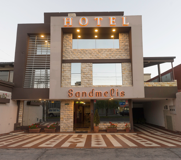 Exterior & Views 2, Sandmelis, Quito