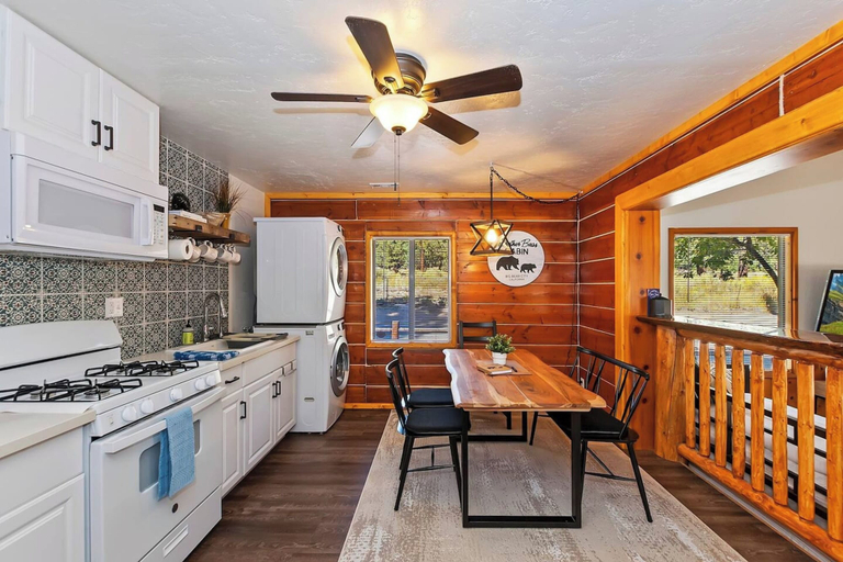 Others 5, Brother Bear Cabin, San Bernardino