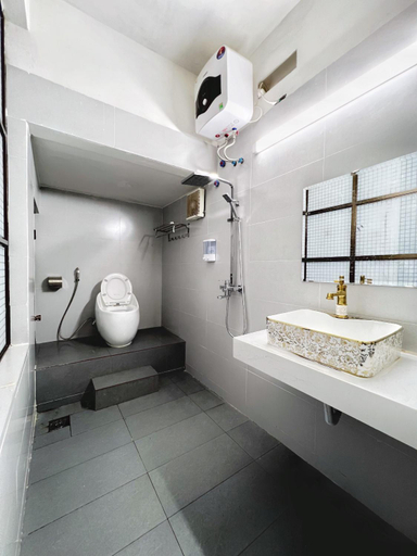 Bathroom 4, Hanoi New Comb Hostel, Hoàn Kiếm