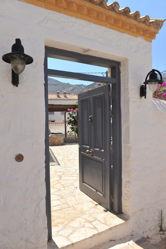 Others 4, Zeus House by GHH, Attica