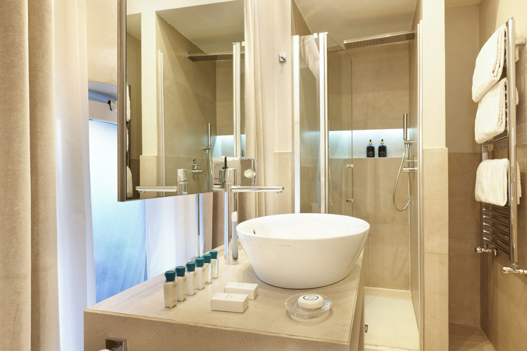 Bathroom 5, Terrace Pantheon Relais, Rome