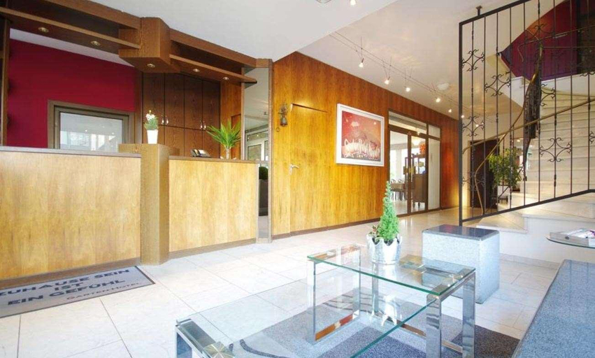 Public Area 2, Garten-Hotel Ponick, Köln