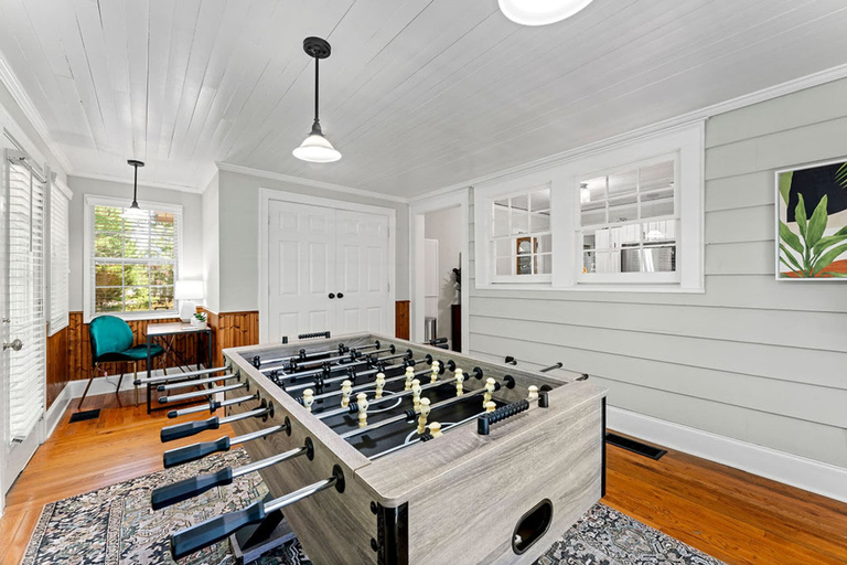 Room 4, Beautiful Home in Historic Downtown Norcross, Gwinnett