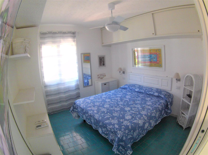 2, Sea Beach Taormina Apartment, Messina