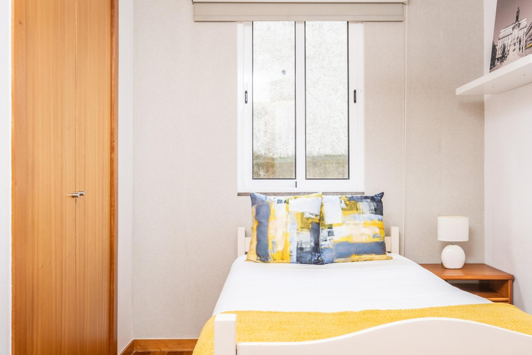 Bedroom 2, Home to Stay by Homie, Funchal