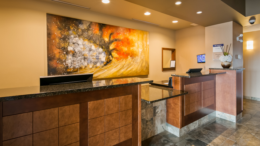 Public Area 2, Best Western Plus Service Inn & Suites, Division No. 2