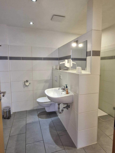 Bathroom 3, Pension bei der Marienkirche, Unstrut-Hainich-Kreis