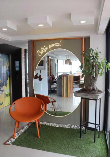 Others 5, Hotel Millennials, Manizales