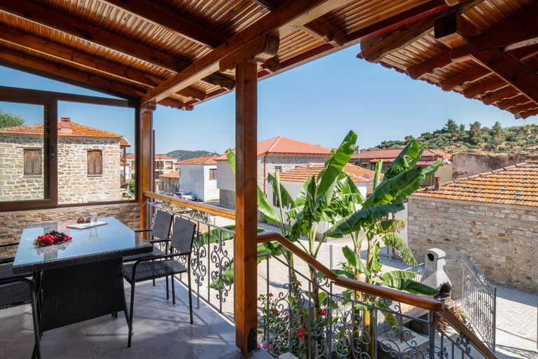 Exterior view 3, House Draganis, Central Macedonia