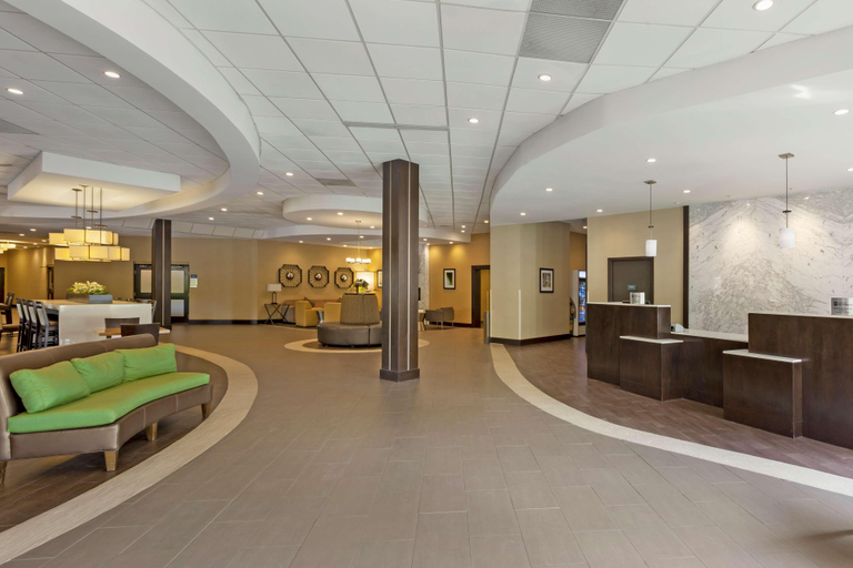 Public Area 2, Best Western Plus Leamington Hotel & Conference Centre, Essex