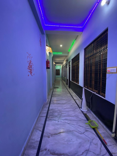 Others 3, Hotel AjS, Allahabad