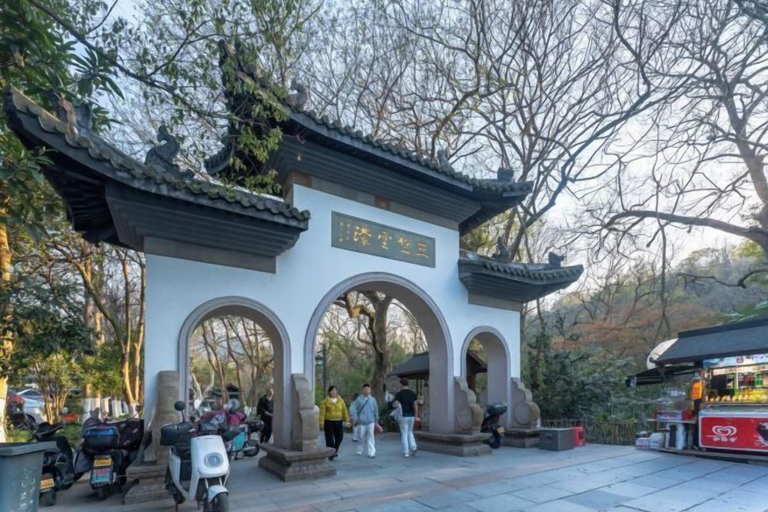 Exterior & Views 2, wuginggu Hostel, Hangzhou