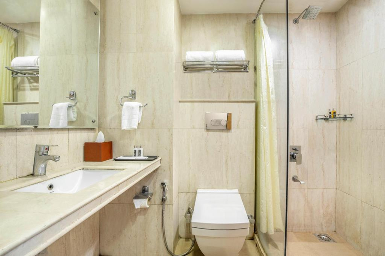 Bathroom 5, Country Inn Premier Pacific, Dehradun