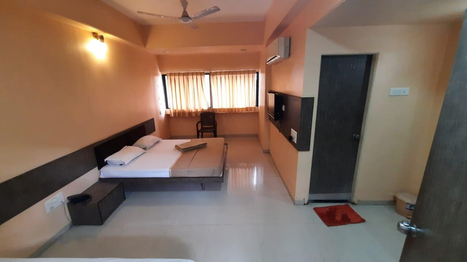 Bedroom 5, Sugandha Lodge, Solapur, Solapur