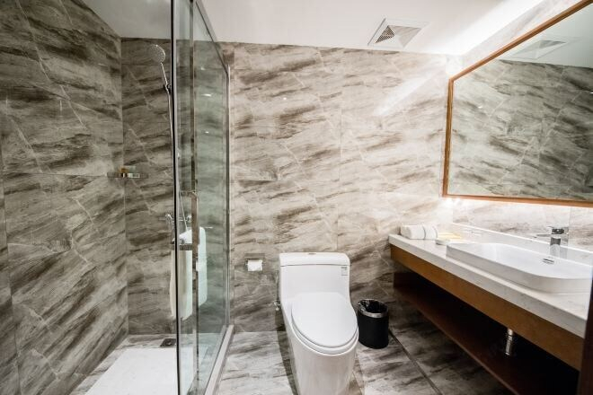 Bathroom 3, Jincheng Hot Spring Hotel, Yantai