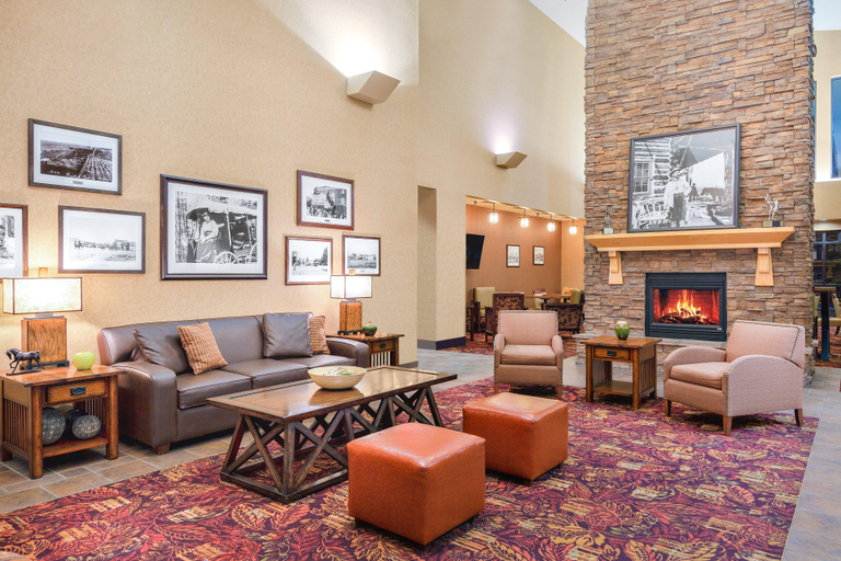 Public Area 3, Holiday Inn Express & Suites GILLETTE by IHG, Campbell