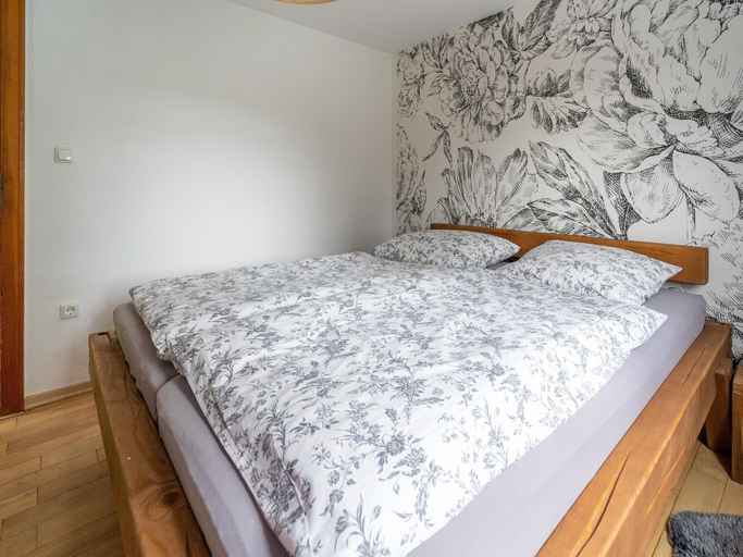 Bedroom 2, Ferienhaus in Suhl in der Nahe des Rennsteigs, Suhl