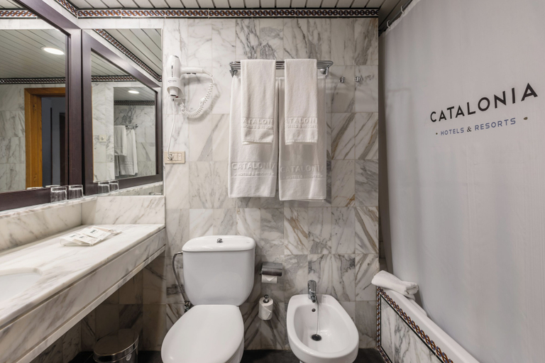 Bathroom 4, Catalonia Las Vegas - Adults Only, Santa Cruz de Tenerife