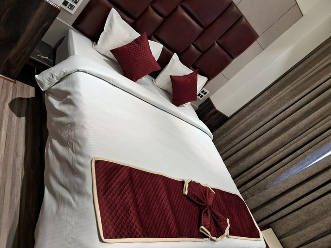 Bedroom 2, HOTEL K11, Solan