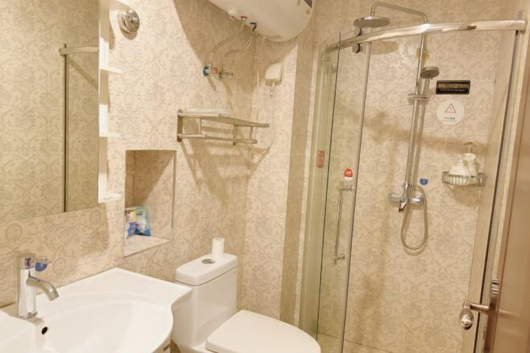 Bathroom 3, Dongguan Business Hotel (Harbin Central Avenue), Harbin