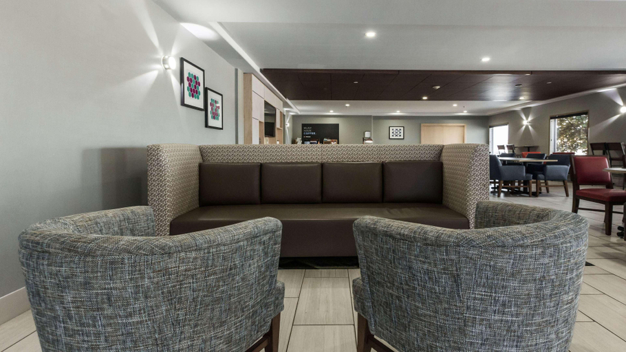 Public Area 4, Holiday Inn Express & Suites REGINA-SOUTH by IHG, Division No. 6