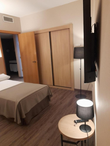 Bedroom 2, Gran Hotel Benasque Spa, Huesca
