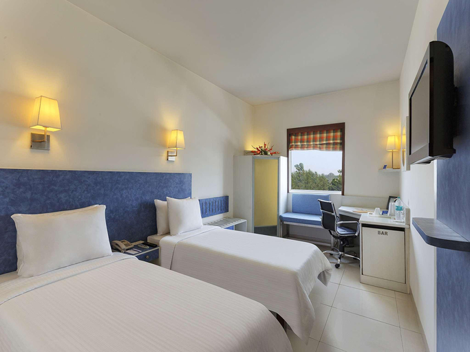 Bedroom 4, Hometel Roorkee, Hardwar