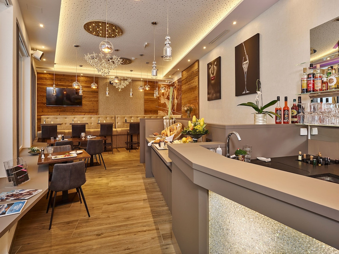 Food & Drinks 4, A-VITA Living Luxury Appartements, Innsbruck Land