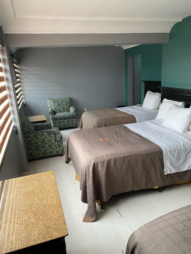 Others 5, HOTEL YOLANDA, Tijuana