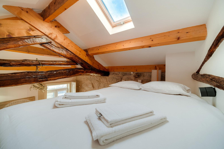 Bedroom 4, Bonjardim City Flats - Relaxing Terrace, Porto
