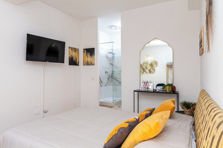 Bedroom 4, Vatican Luxury Apartment, Rome