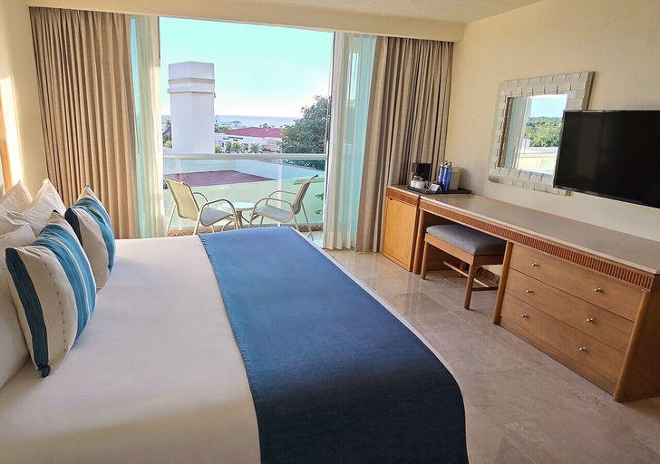 Bedroom 3, Grand Park Royal Cozumel - All Inclusive, Cozumel
