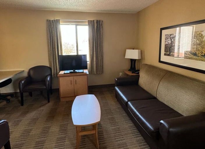 Public Area 3, Suburban Studios Brentwood – Nashville, Davidson