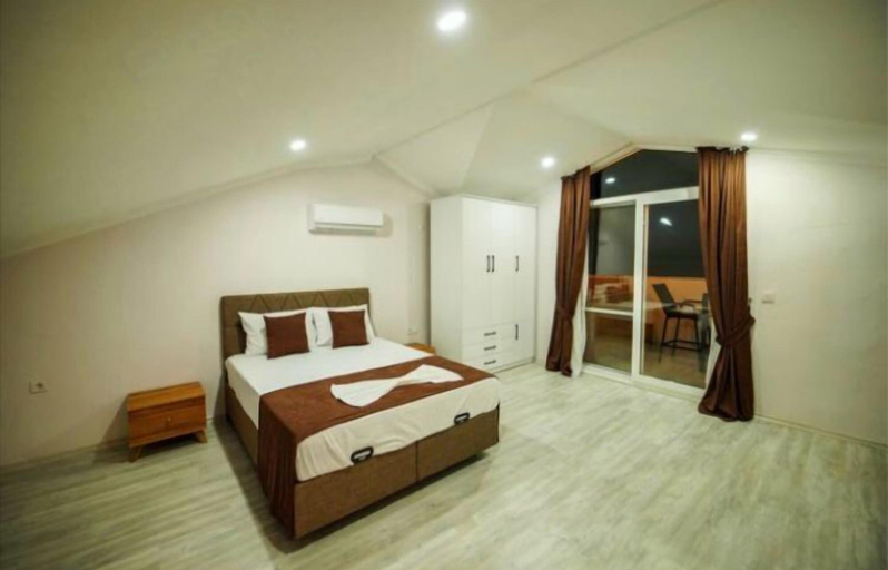 Others 3, Aydınsuit, Çiğli