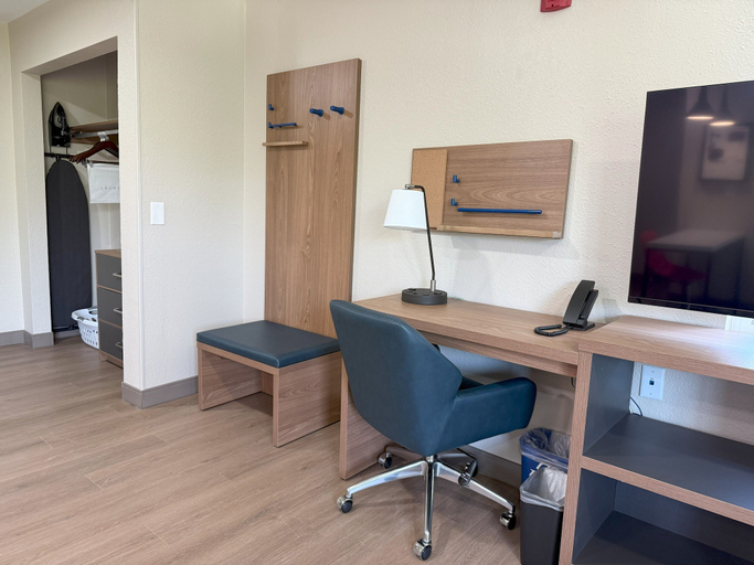 Others 4, Candlewood Suites Jacksonville Southpoint, Duval