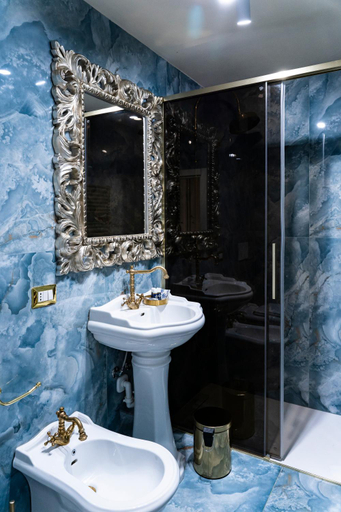 Bathroom 4, Palazzo Titti Rialto Suites, Venezia