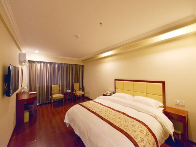 Bedroom 3, Hotel Green Tree Inn (Shenyang Shengjing Hospital Huaxiang Branch), Shenyang