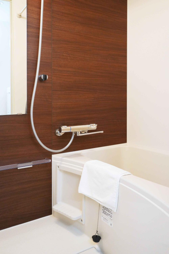 Bathroom 3, The Peak Chiyozaki Grand Apartment Hotel, Osaka