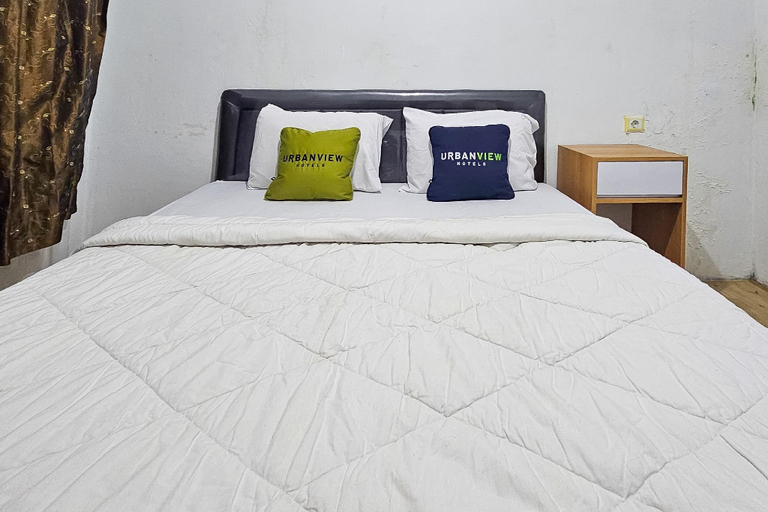 Bedroom 3, Urbanview Orchid Guest House Ciater, Subang