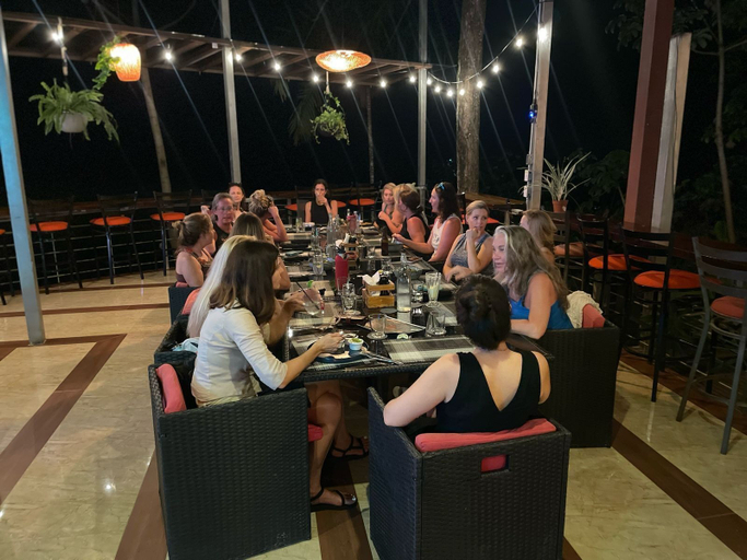 Food & Drinks 4, Mountain Top Park Hotel, Aguirre
