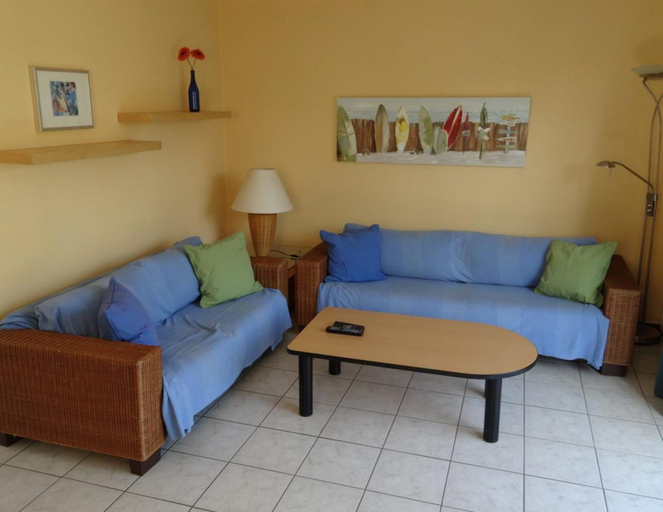 Living room 3, Bungalow in Breskens Near the Lighthouse, Sluis