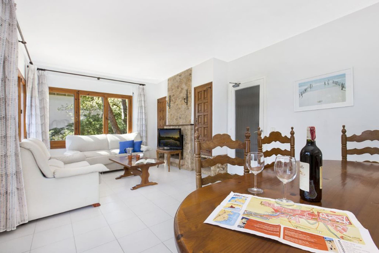 Room 5, Carena 2 in Llafranc, Girona