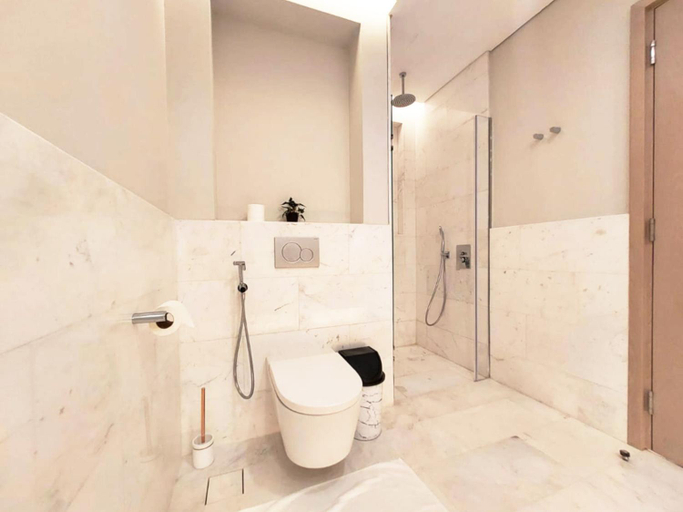 Bathroom 4, Palm Tower where Luxury & View meet in one place, Dubai