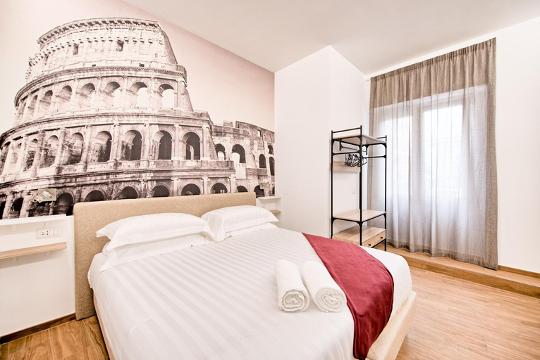Bedroom 2, Caesar's quarters - private rooms in Rome, Roma