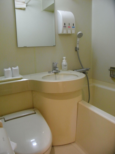 Bathroom 3, Olympic Inn Kanda, Chiyoda