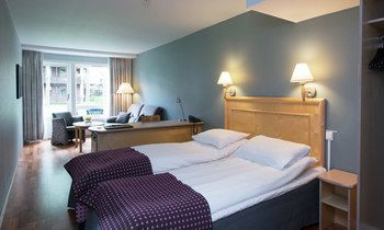 Others 4, Thon Hotel Asker, Asker