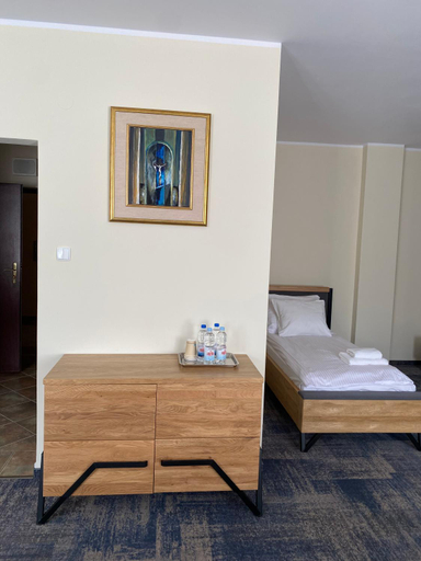Bedroom 3, Dom Pielgrzyma ARKA, Konin