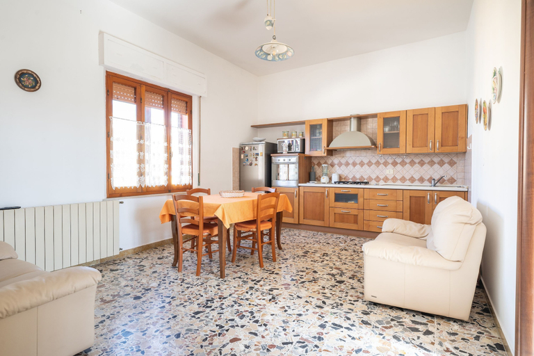 Others 5, Spacious House in Sinis, Oristano
