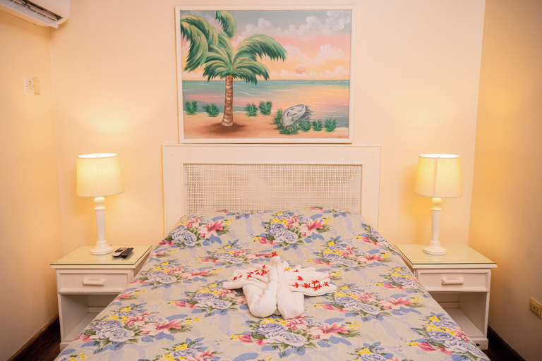 Bedroom 3, Shields Negril Villas