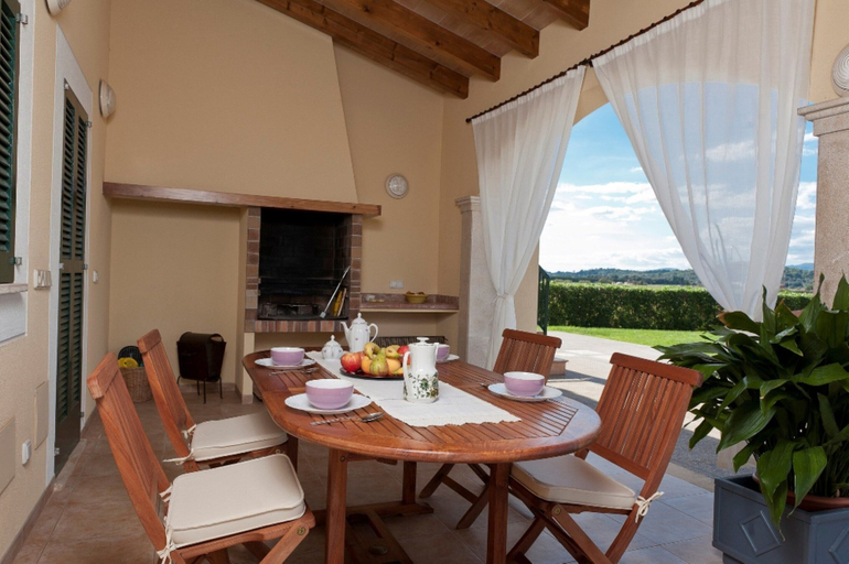 Exterior 4, Villa in Sa Pobla With Private Pool & Beaches, Baleares